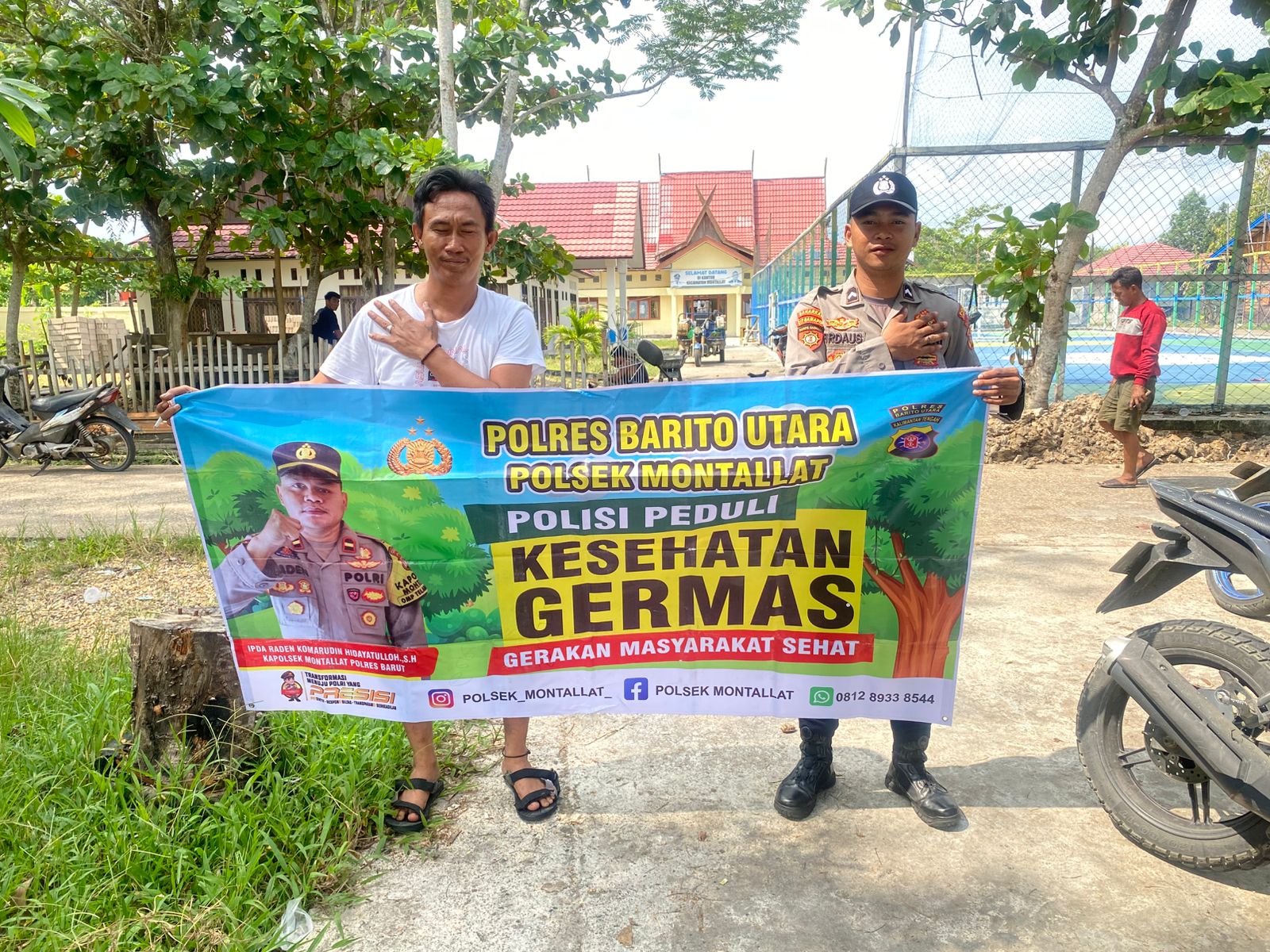 *Polsek Montallat Sampaikan Pola Hidup Sehat Kepada Warga, Polsek Montallat Sosialisasikan Germas ke Masyarakat.