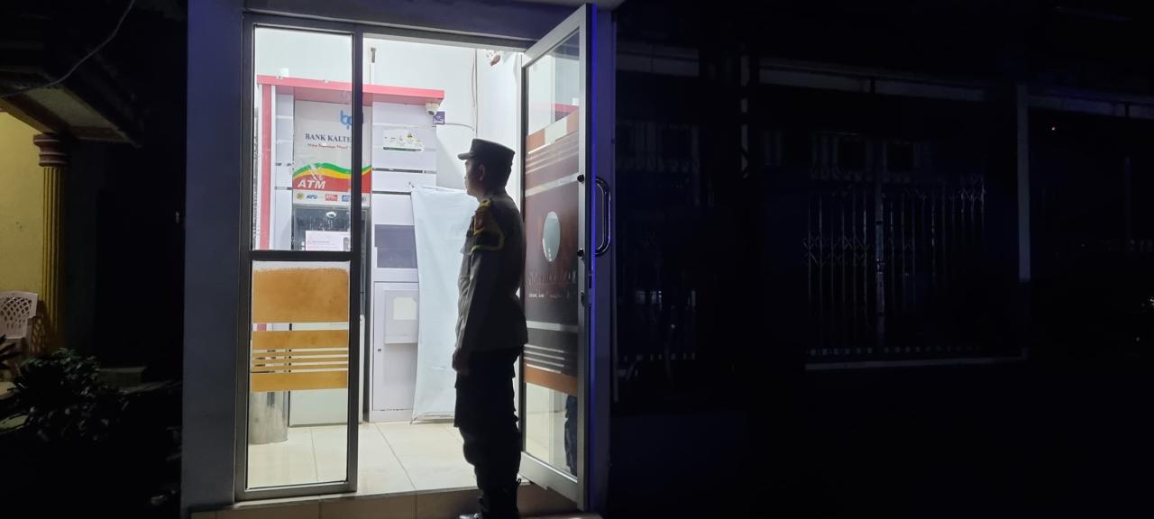 Piket Polsek Patroli ke Perbankan Atm