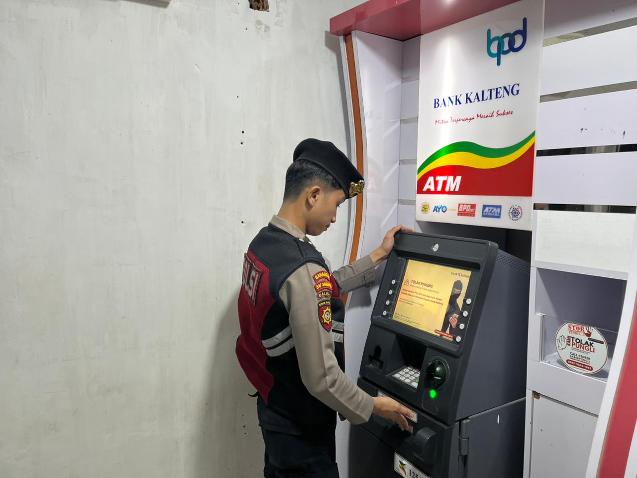 Piket Samapta melaksanakan Patroli di Objek-objek Vital Bank ATM