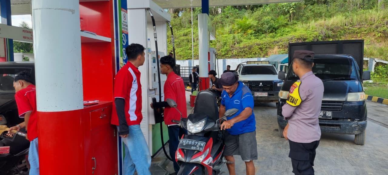 Patroli SPBU Pasca Kenaikan BBM Non Subsidi, Situasi Kamtibmas Kondusif di Sematu Jaya