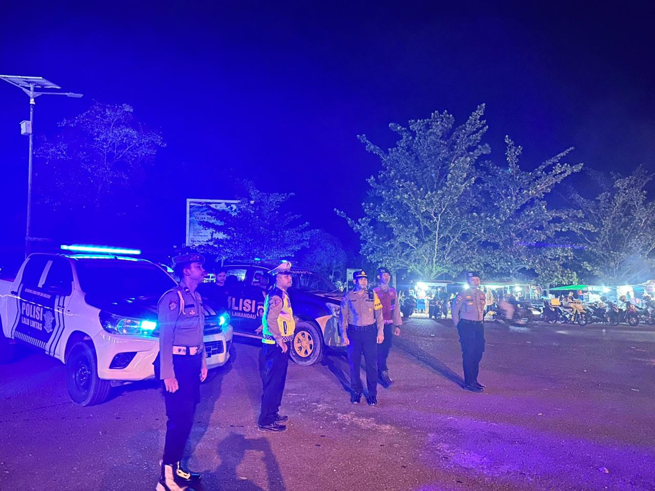 Piket Lantas Patroli Blue Light Polres Lamandau di Malam Hari