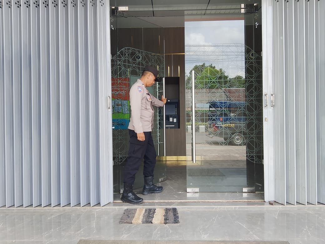 Polsek Bulik Patroli Obyek Vital dan Bank wilkum Polsek Bulik