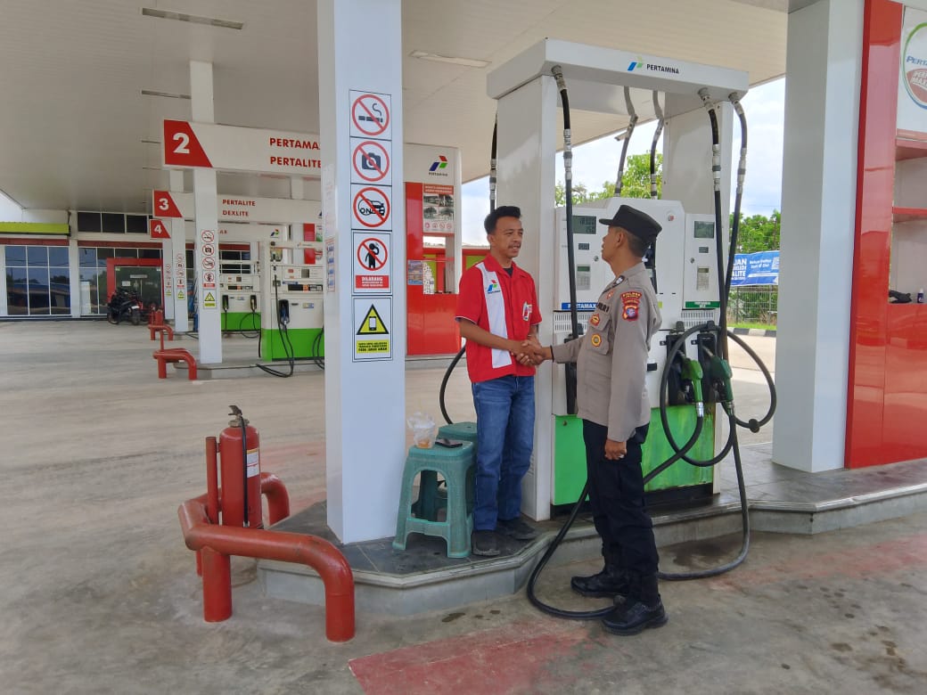 Cegah Gangguan Kamtibmas, Piket Polsek Bulik Patroli ke SPBU Nanga Bulik