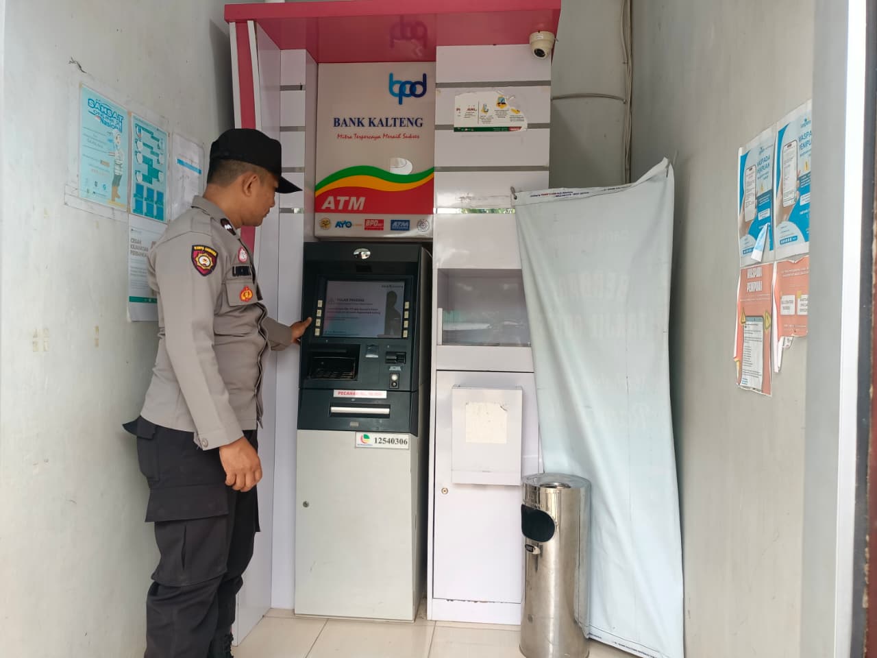 Piket Polsek Patroli ke Perbankan Atm