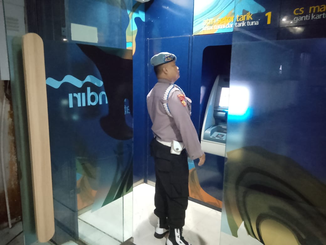 Cegah Gangguan Kamtibmas, Piket Polsek Bulik Patroli ATM