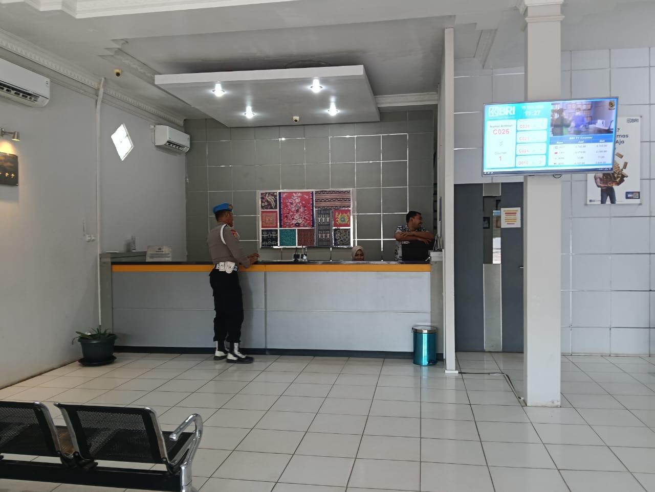 Sematu Jaya, Dalam rangka menjamin salah satu aktifitas warga dalam memenuhi kebutuhan sehari hari