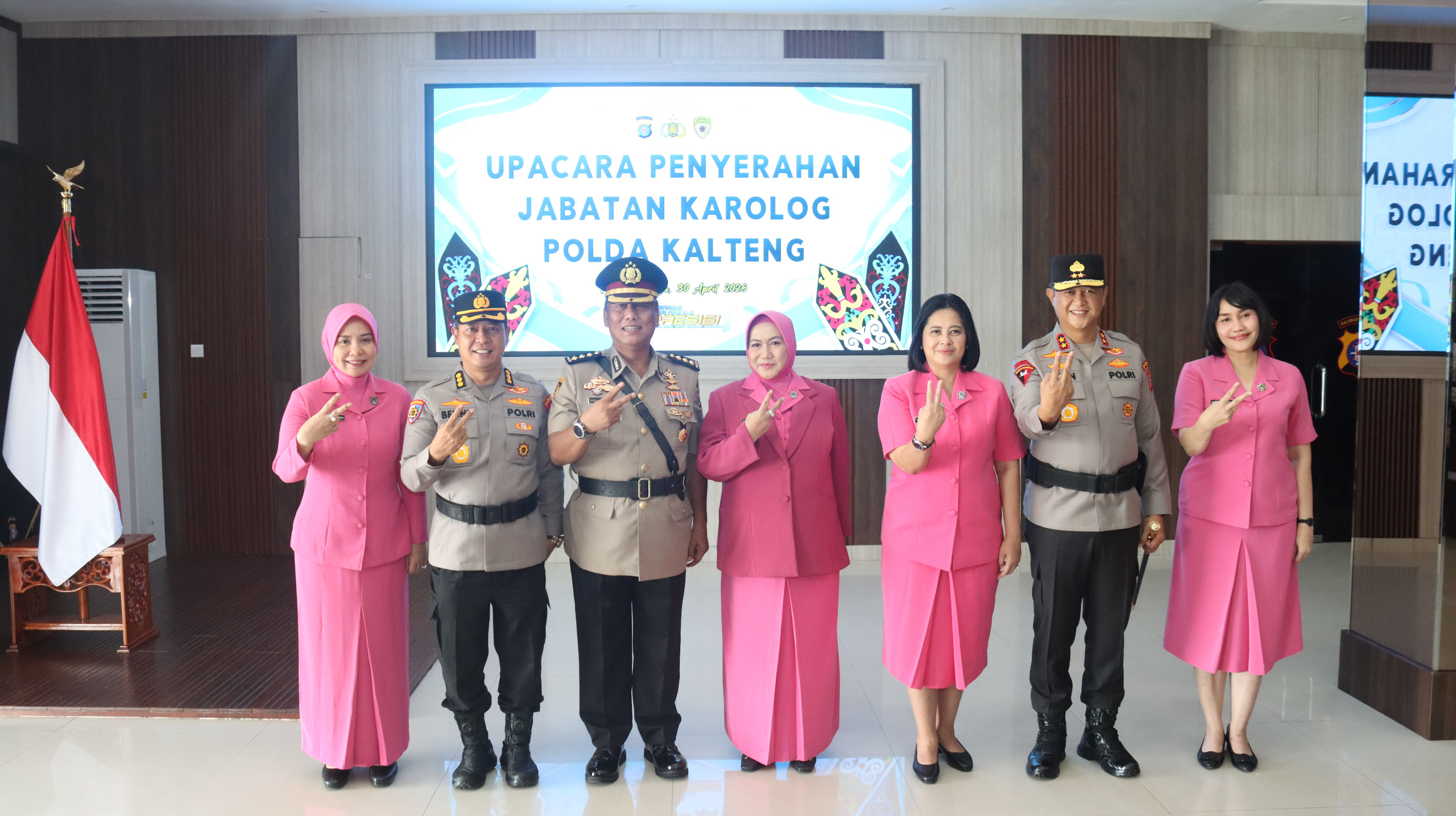 Kapolda Kalteng Pimpin Upacara Penyerahan Jabatan Karolog