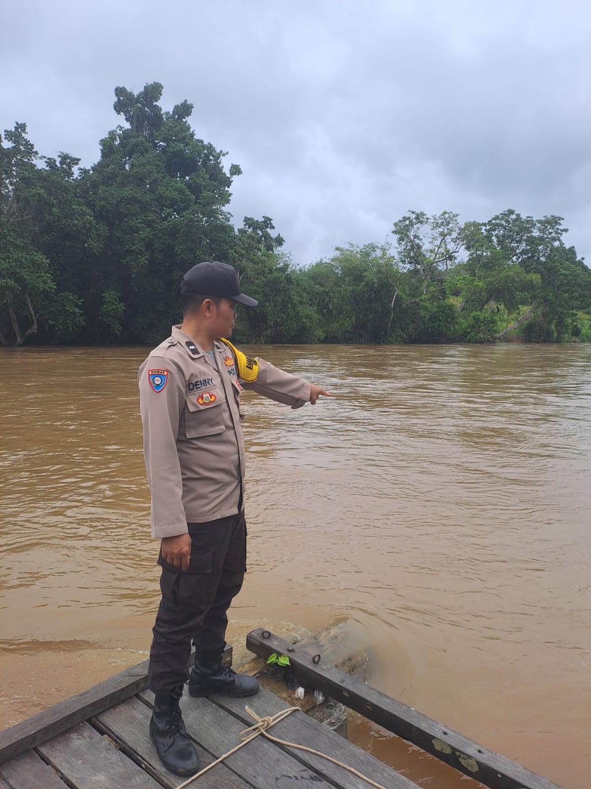 Debit Air terpantau normal , Polsek Katingan Hulu dan Bukit Raya Imbau Warga agar tetap selalu waspada.