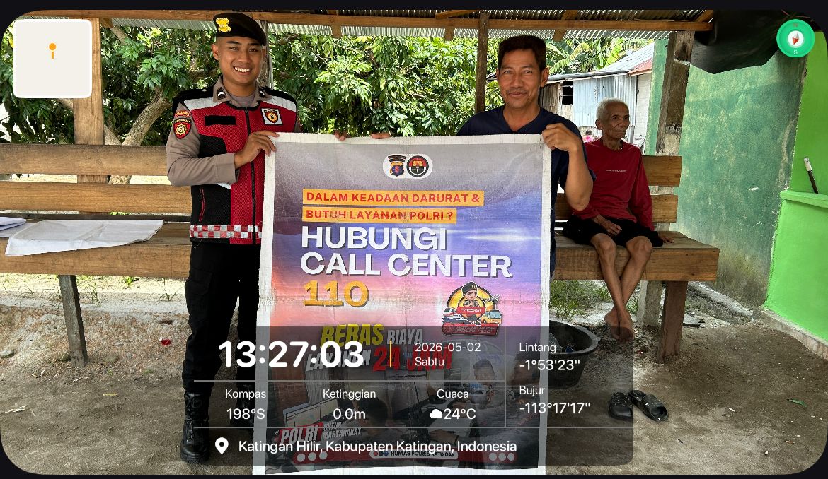 Personel Samapta Polres Katingan Sosialisasikan Call Center 110 Polri kepada Masyarakat Desa Hampalit olehPersonel Samapta Polres Katingan.