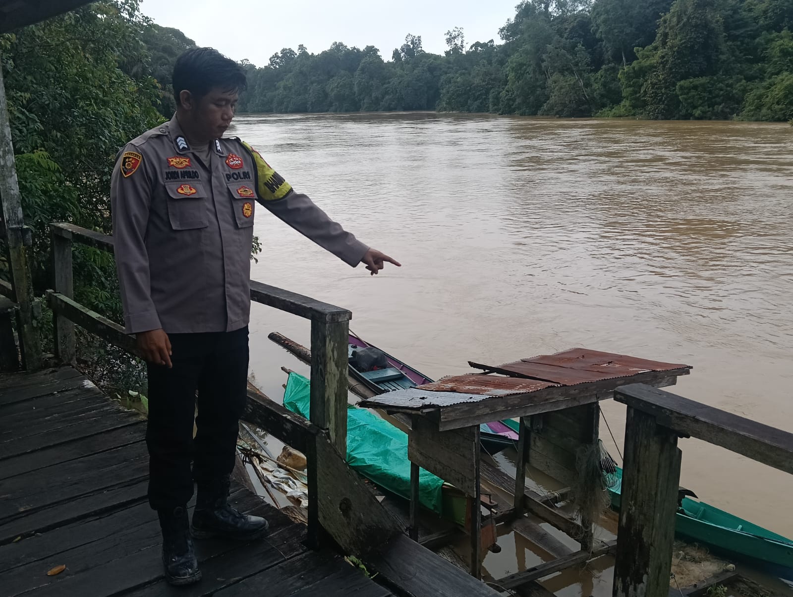 Polsek Lamandau lakukan pemantauan DAS Lamandau, debit air terpantau stabil