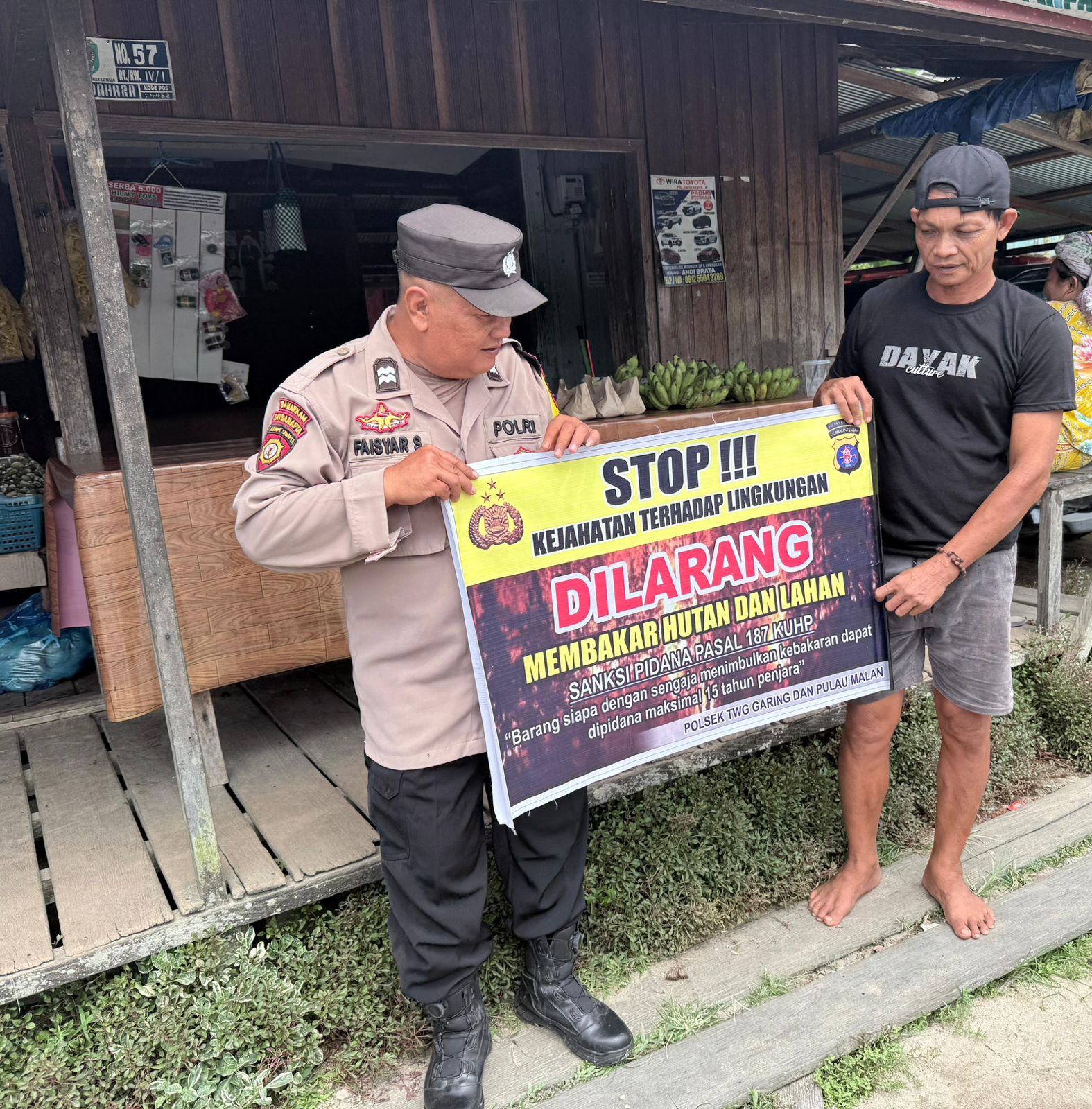 Ciptakan lingkungan sehat Polsek Tws Garing dan Pulau Malan sosialisasi Stop Karhutla.
