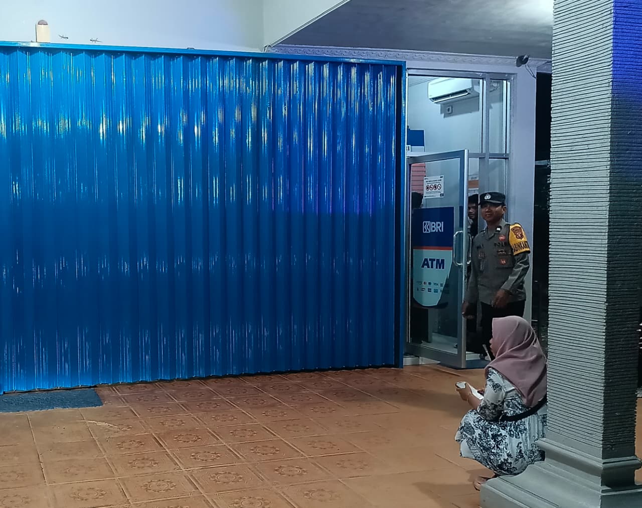 Patroli Malam ke Bank dan ATM, Polsek Sematu Jaya Perkuat Upaya Pencegahan Kejahatan