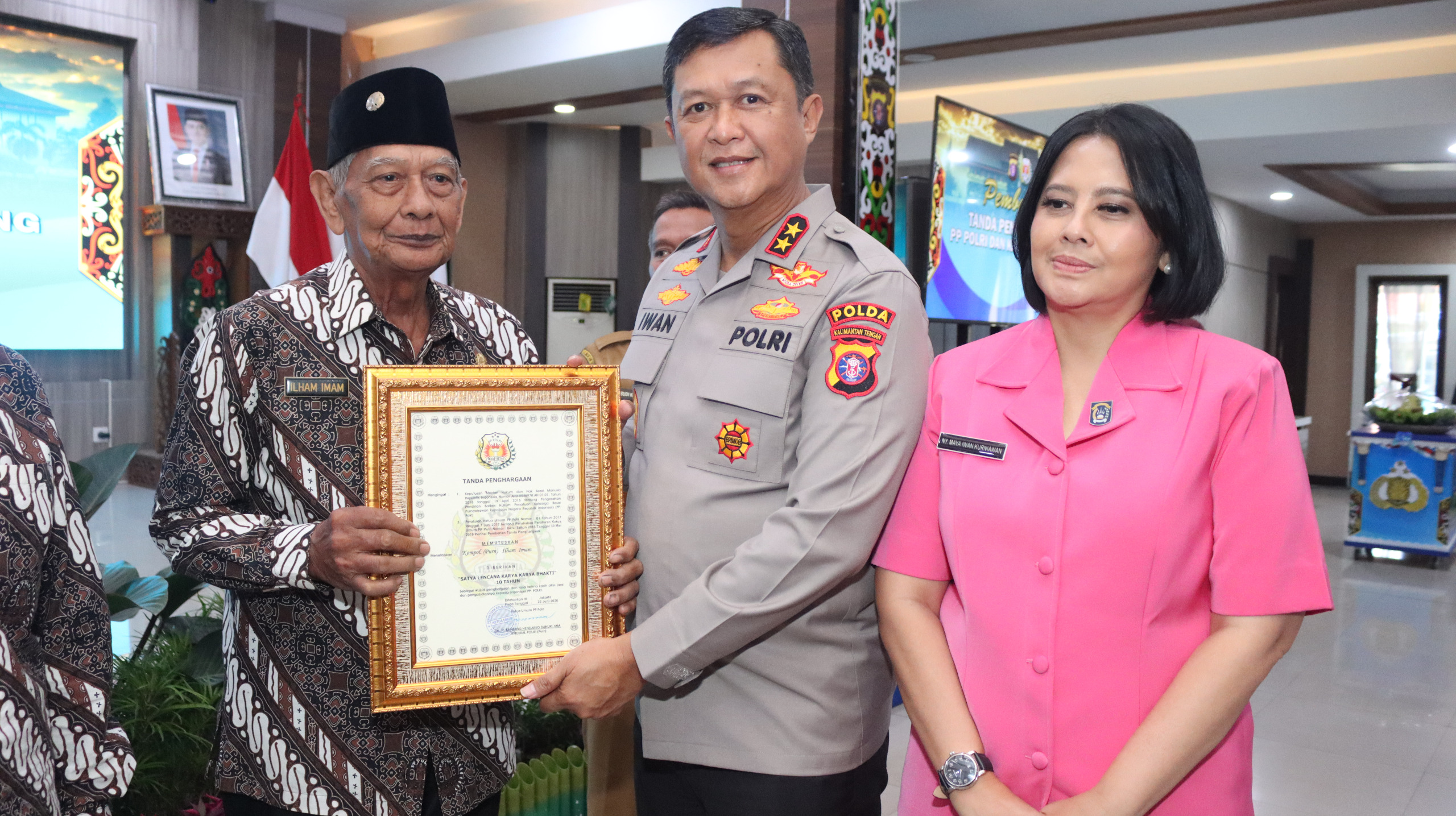 Kapolda Bersama Ketua Bhayangkari Kalteng Hadiri Syukuran HUT PP Polri ke-27