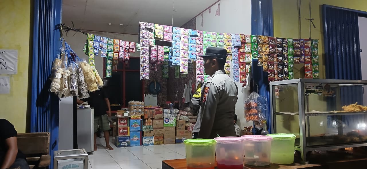 Sambangi Usaha Warga, Polsek Lamandau Perkuat Sinergi Demi Kamtibmas Kondusif