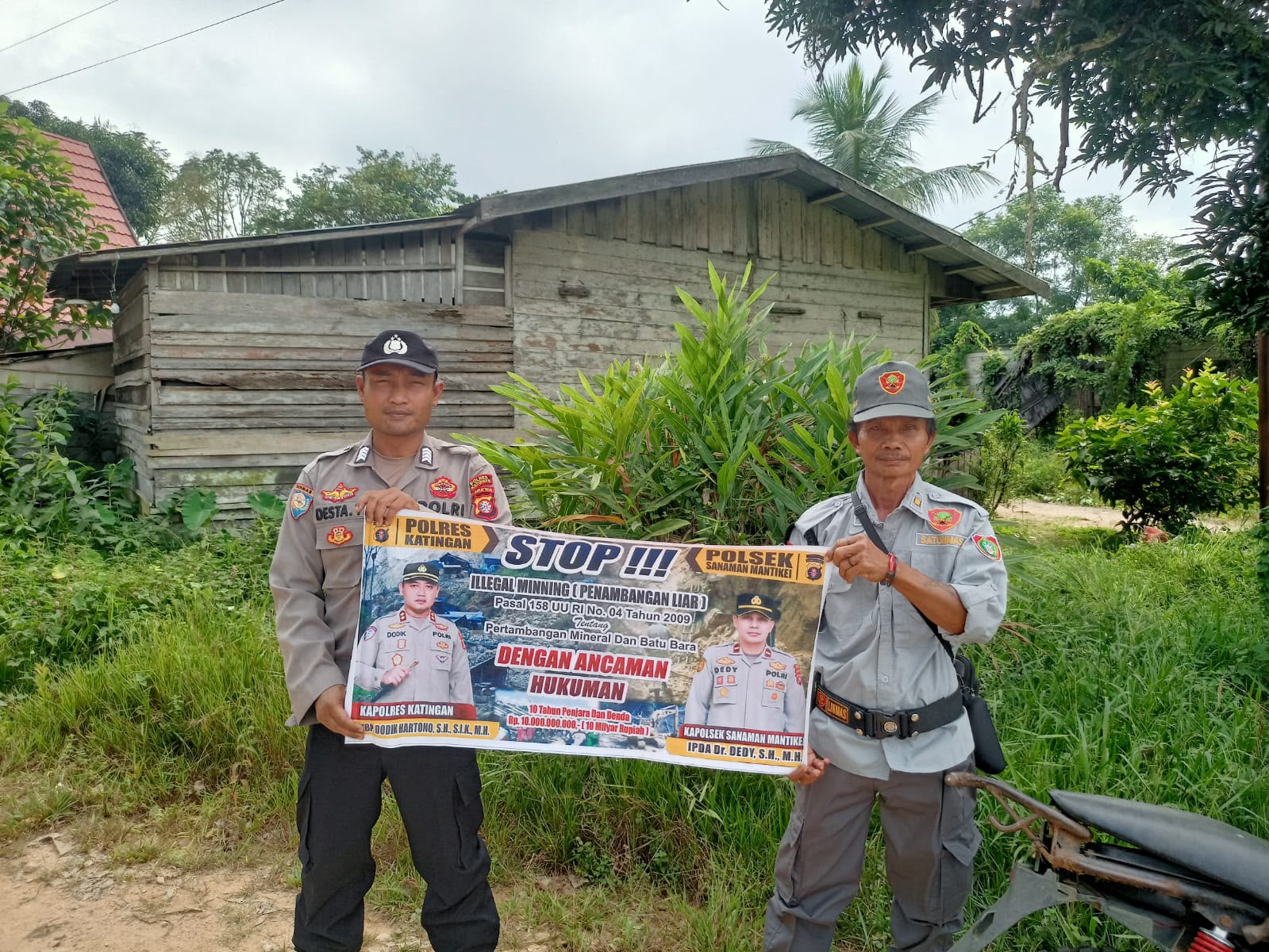 Bhabinkamtibmas Desa kamanto Sosialisasi tentang larangan Illegal Mining.