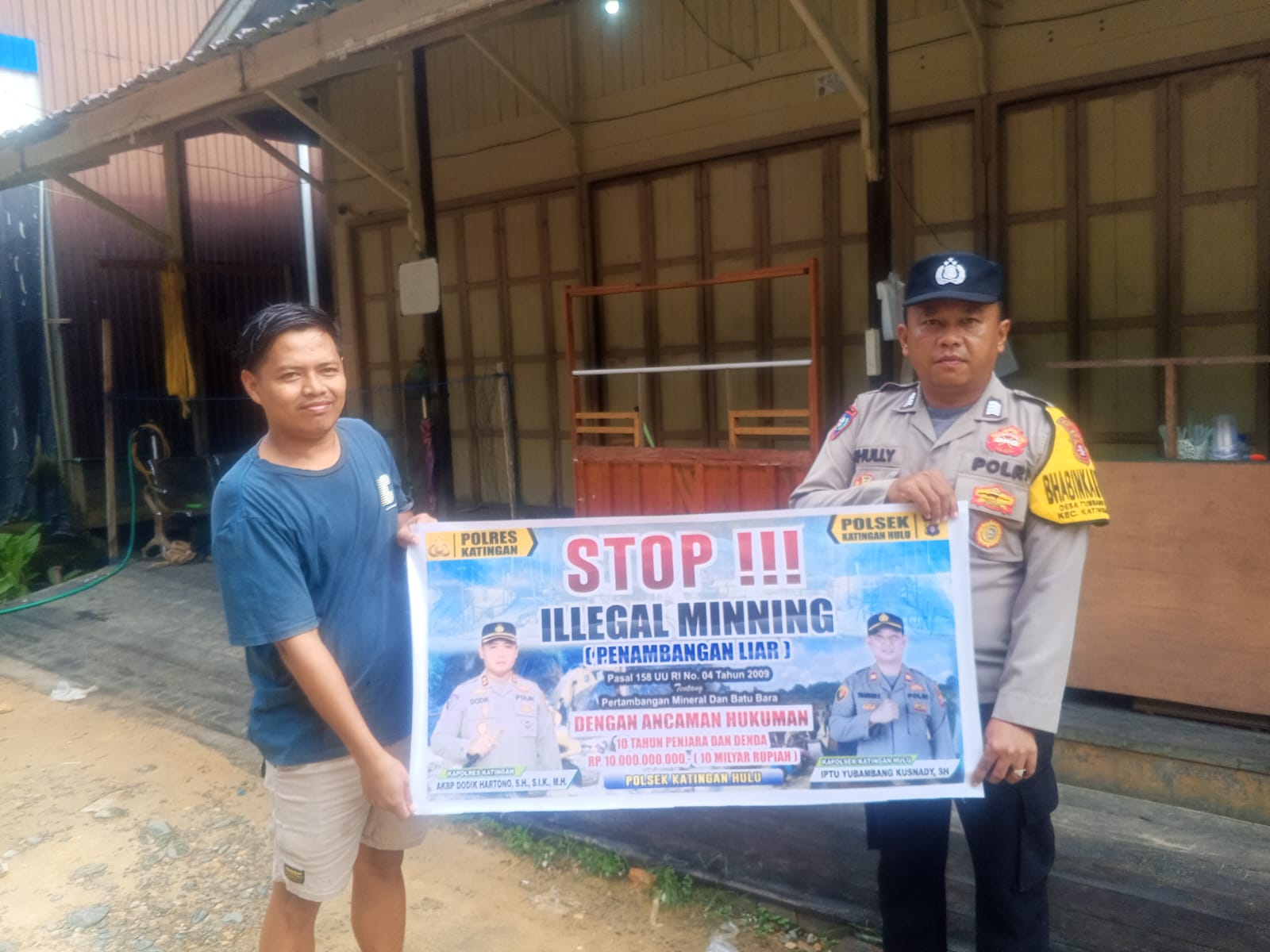 ‎Upaya pencegahan Penambangan Emas Tanpa Ijin (PETI) di Kecamatan Katingan Hulu, Bhabinkamtibmas sosialisasi kepada masyarakat.