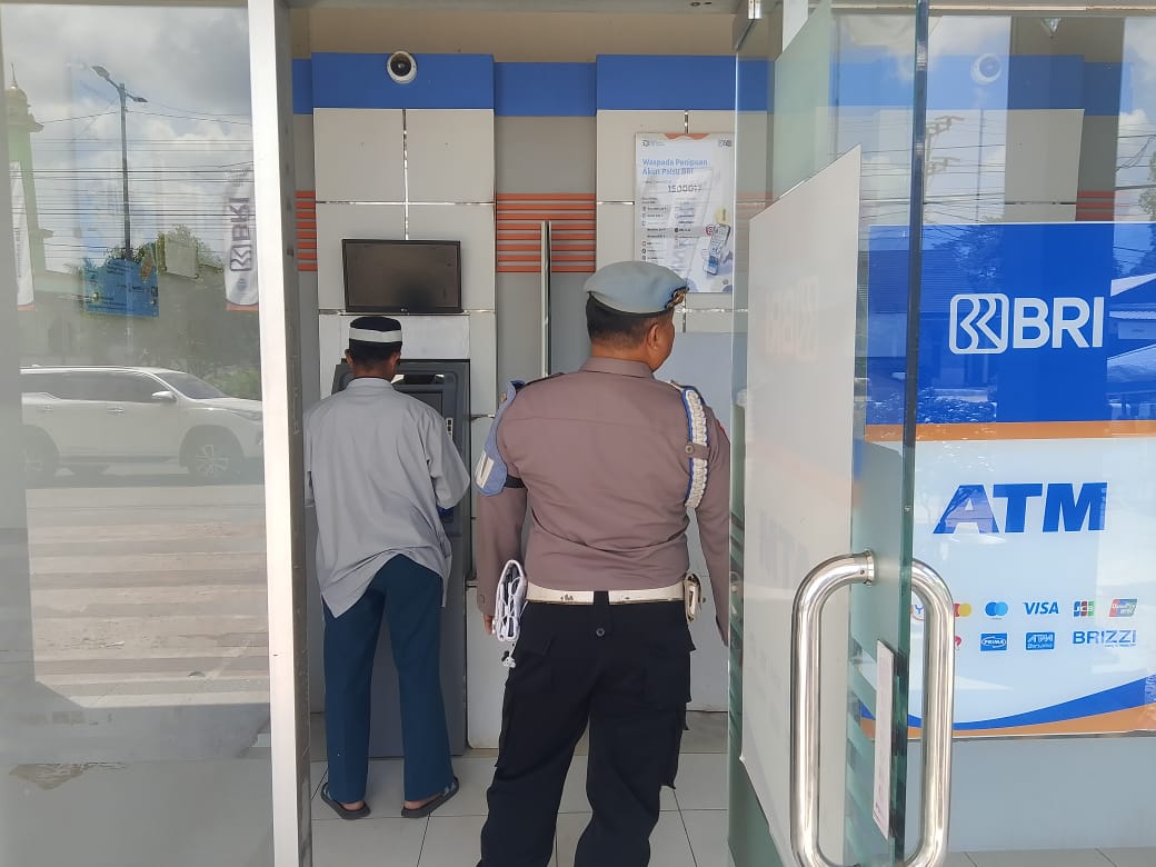 Polsek Bulik Monitoring ATM dan Perbankan, Pastikan Aktivitas Transaksi Berjalan Aman