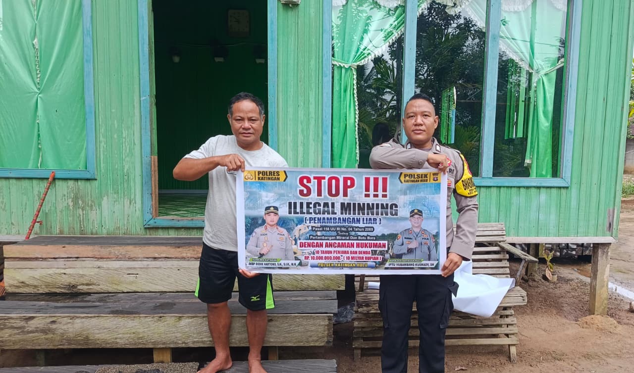 ‎Upaya pencegahan Penambangan Emas Tanpa Ijin (PETI) di Kecamatan Katingan Hulu dan Bukit Raya, Bhabinkamtibmas sosialisasi kepada masyarakat.‎