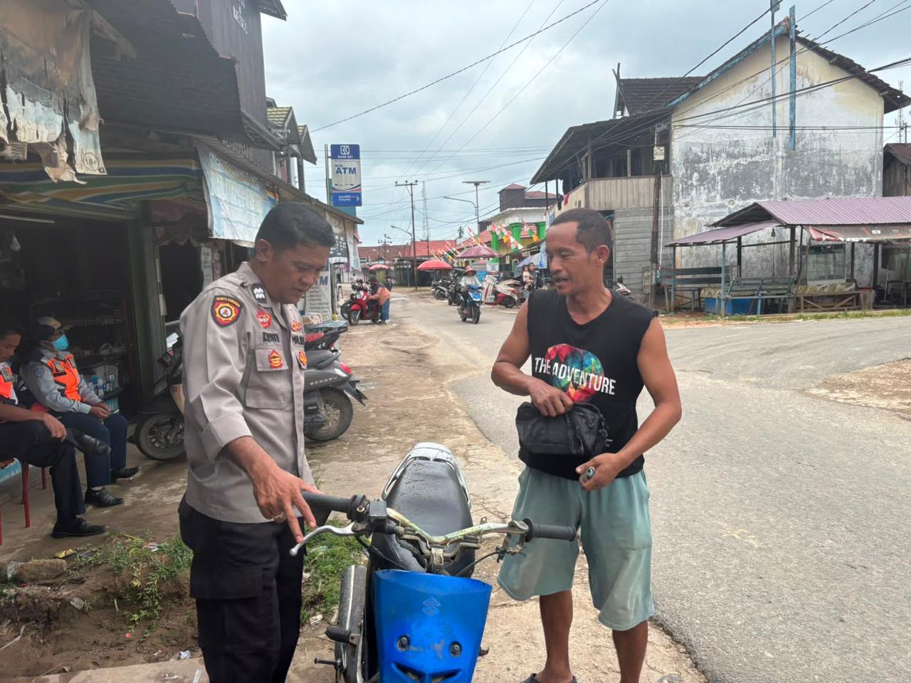 Perkuat Kamtibmas, Polsek Katingan Tengah Sambangi Warga