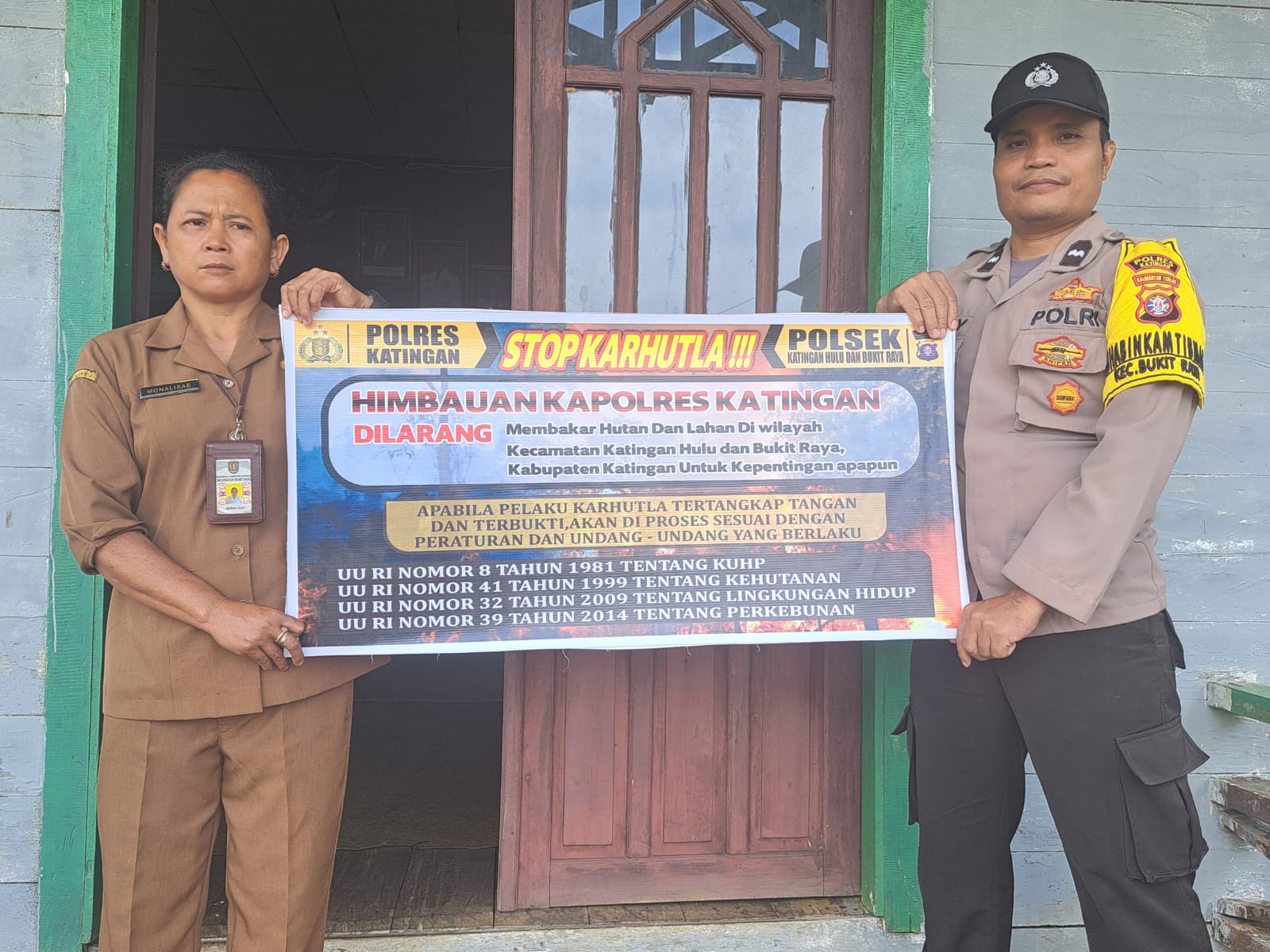Upaya Pencegahan Kebakaran Hutan dan Lahan di Kecamatan Katingan Hulu dan Bukit Raya, Bhabinkamtibmas sosialisasi kepada masyarakat.