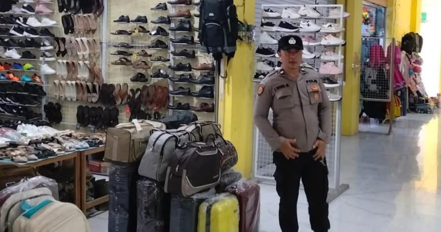 Polsek Bulik Patroli Pasar Induk, Pantau Aktivitas dan Perputaran Ekonomi Masyarakat
