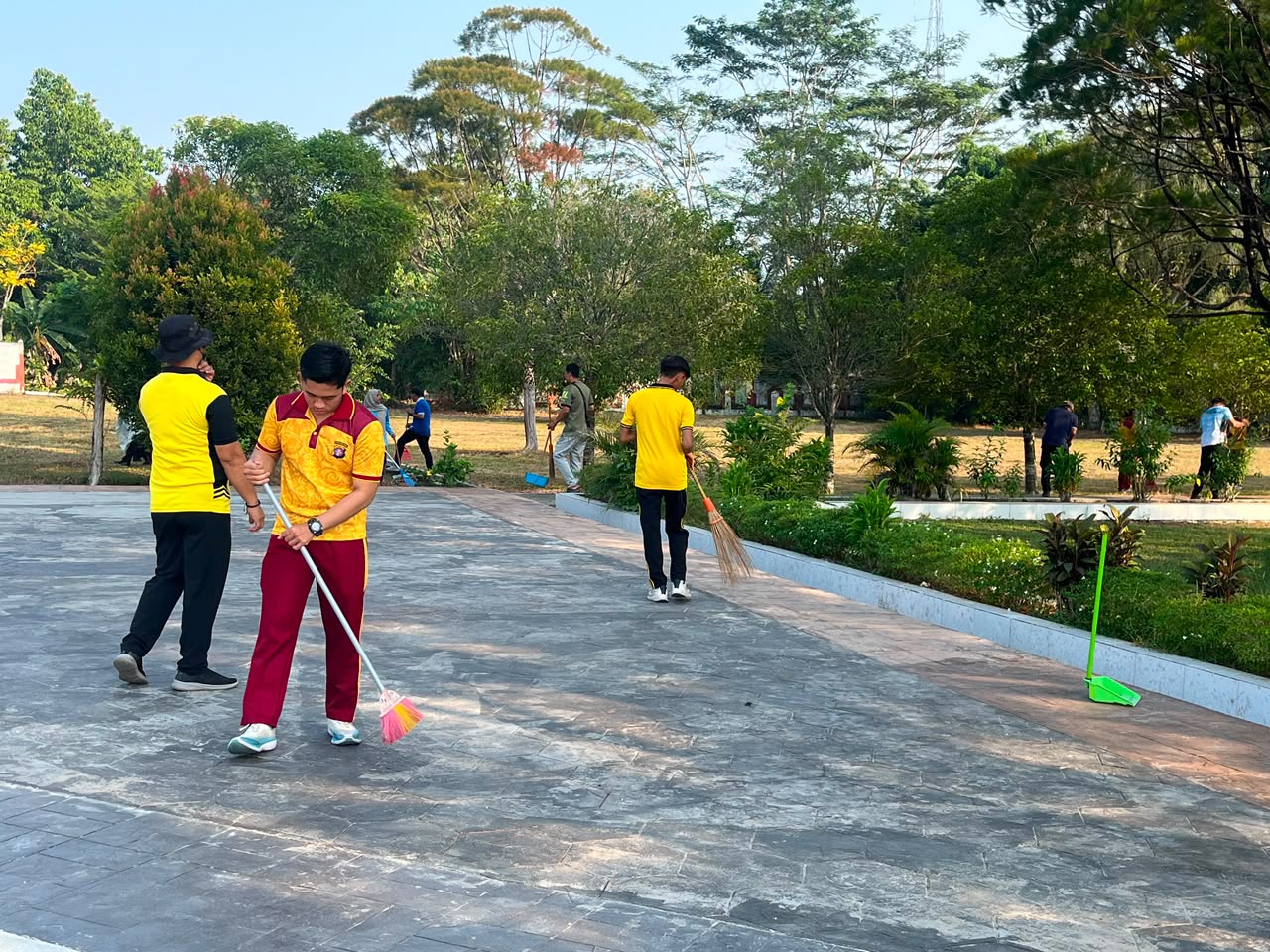 Ditsamapta Polda Kalteng Gelar Kurvei di Taman Makam Pahlawan Sanaman Lampang