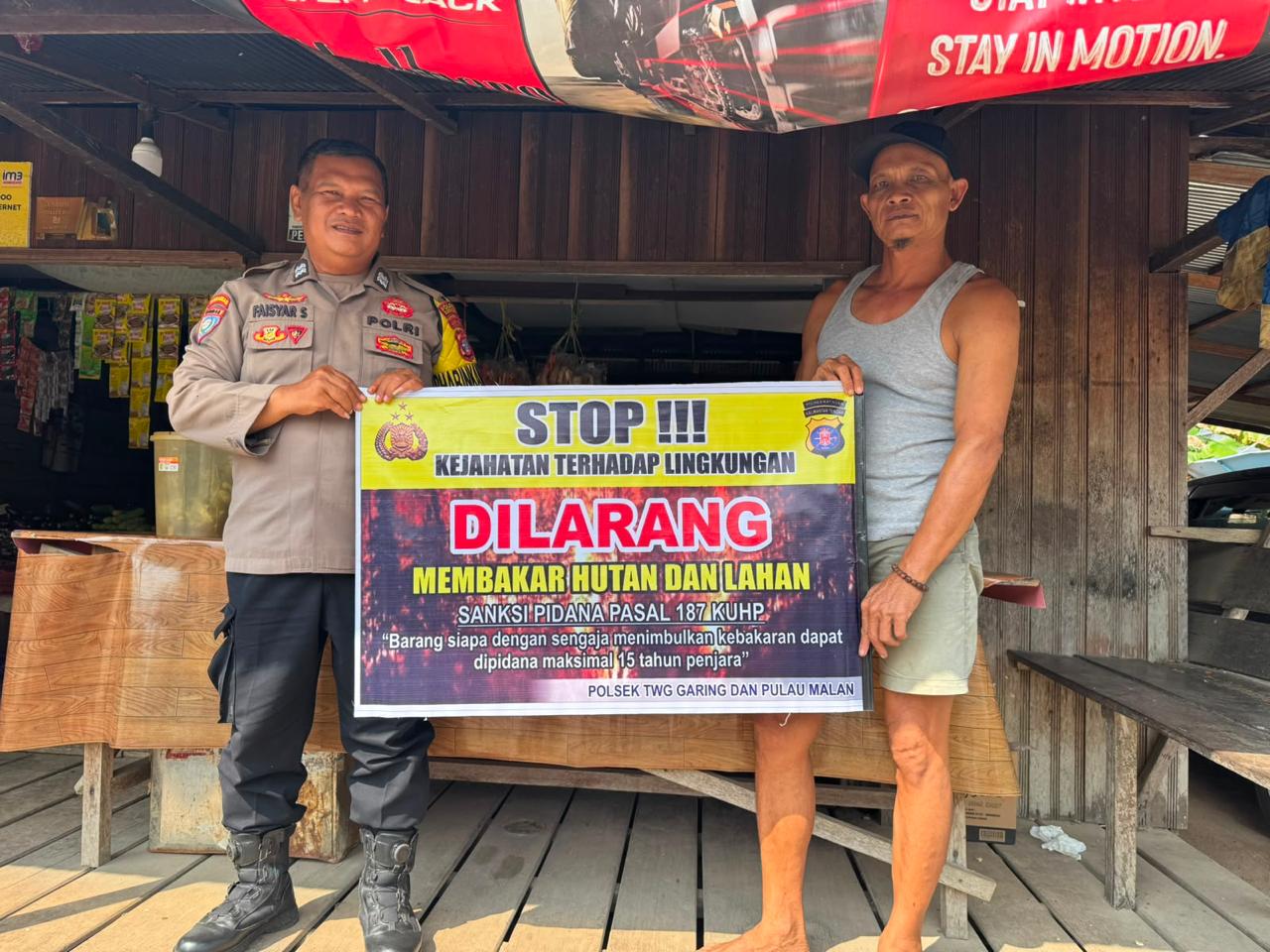 Ciptakan lingkungan sehat Polsek Tws Garing dan Pulau Malan sosialisasi Stop Karhutla.