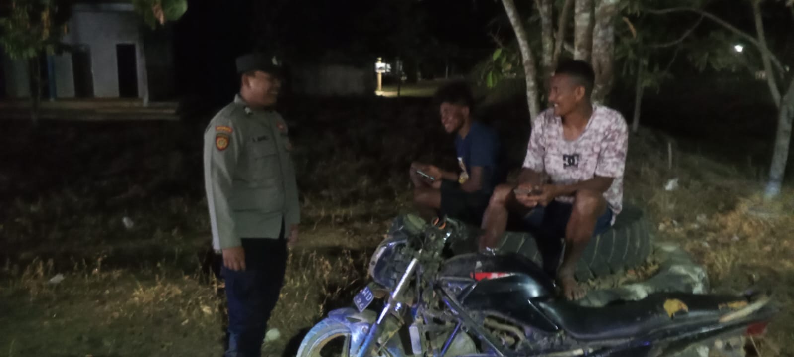 Polsek Lamandau Beri Imbauan kepada Pengguna Kendaraan Bermotor, Utamakan Keselamatan di Jalan
