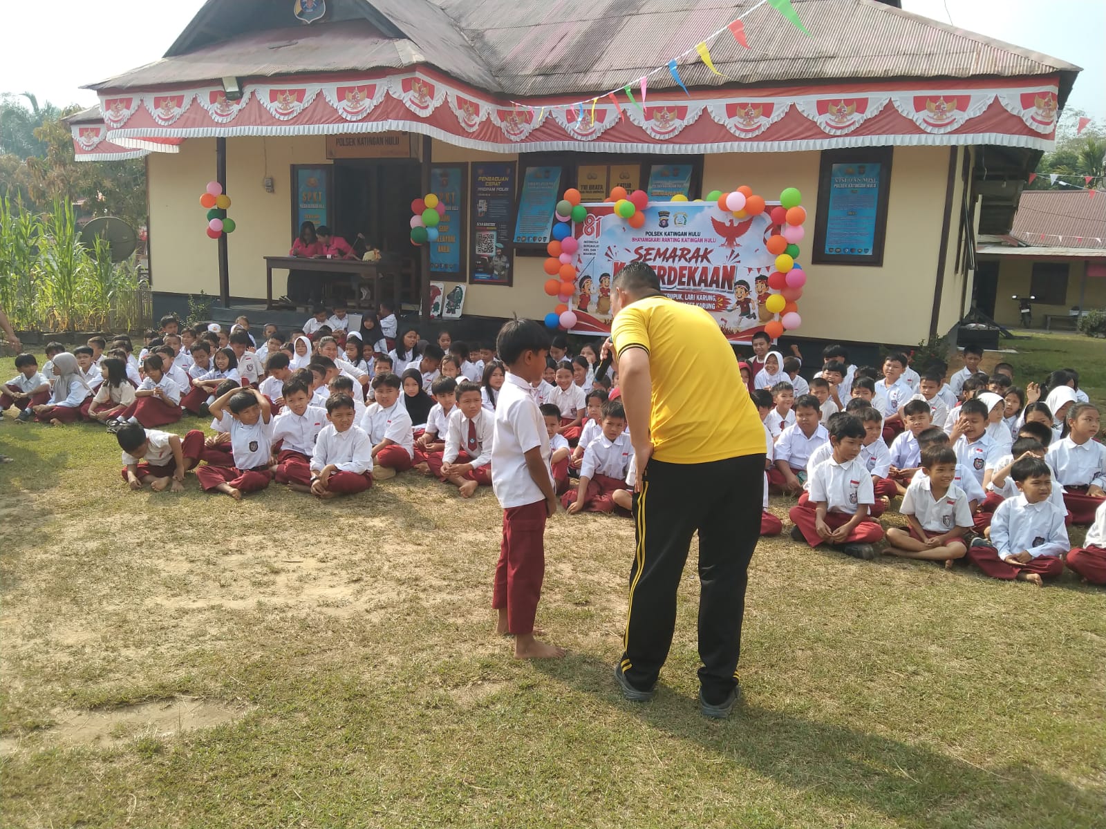 Sambut HUT RI ke-81, Polsek Katingan Hulu Gelar Berbagai Lomba untuk Masyarakat.