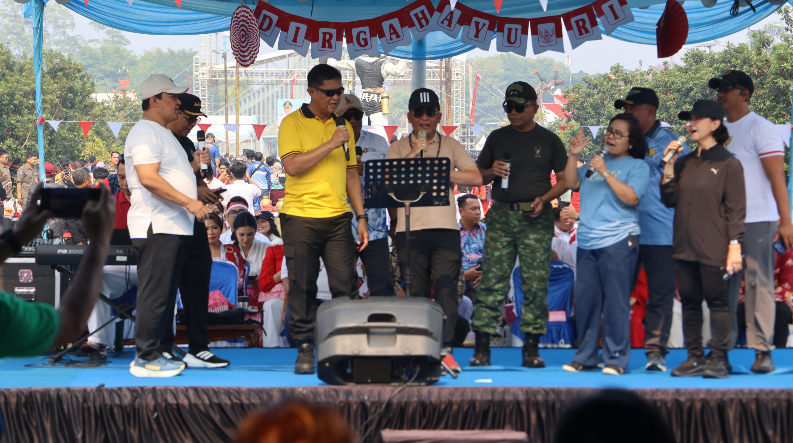Kapolda Kalteng Ikuti Lomba HUT ke-81 RI di Istana Gubernur