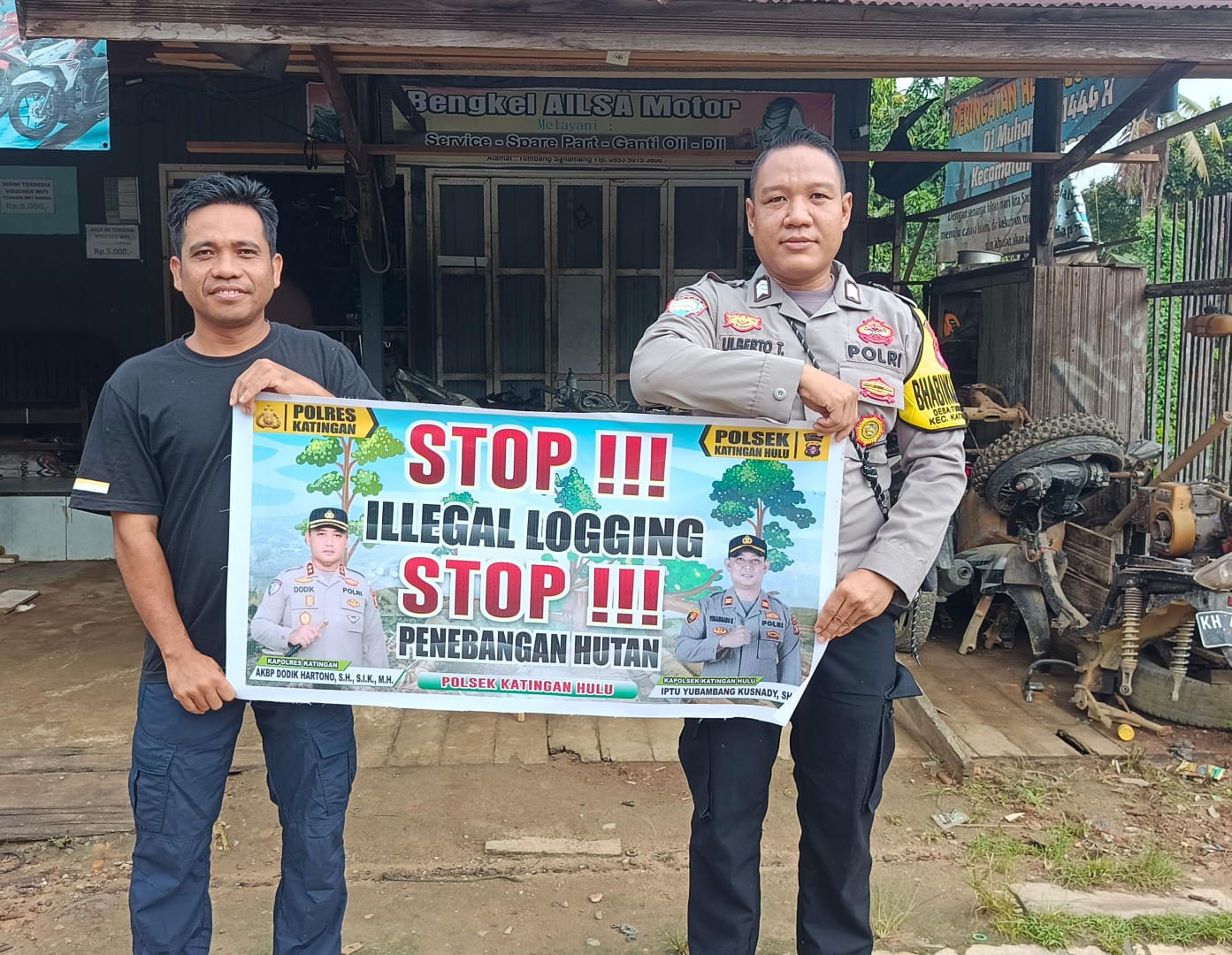 Upaya Pencegahan Penebangan Hutan secara Liar (Ilegal Logging), Bhabinkamtibmas sosialisasi kepada masyarakat.