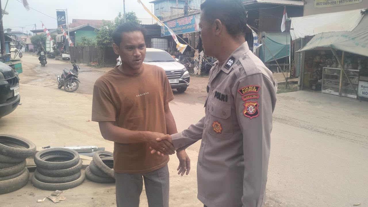 Perkuat Kamtibmas, Polsek Katingan Tengah Sambangi Warga