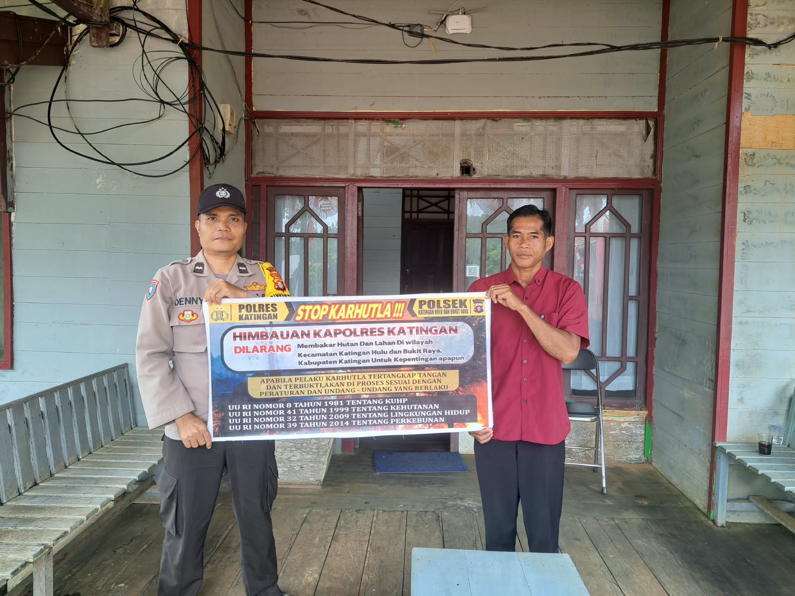 Upaya Pencegahan Kebakaran Hutan dan Lahan di Kecamatan Katingan Hulu dan Bukit Raya, Bhabinkamtibmas sosialisasi kepada masyarakat.